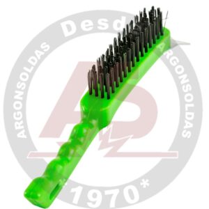 ESCOVA MANUAL CABO PLASTICO ACO CARBONO 4 FILEIRAS COM RASPADOR
